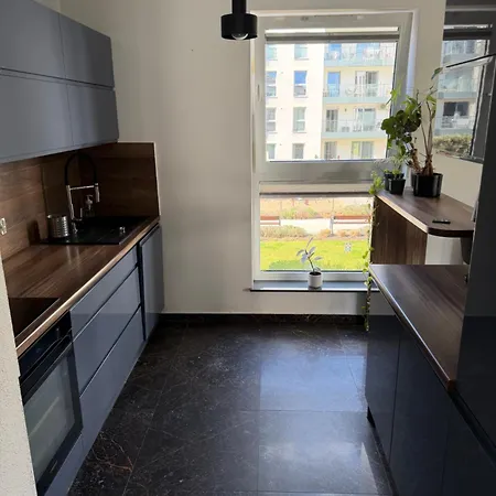 Barbary Z Parkingiem- Stare Apartamento *